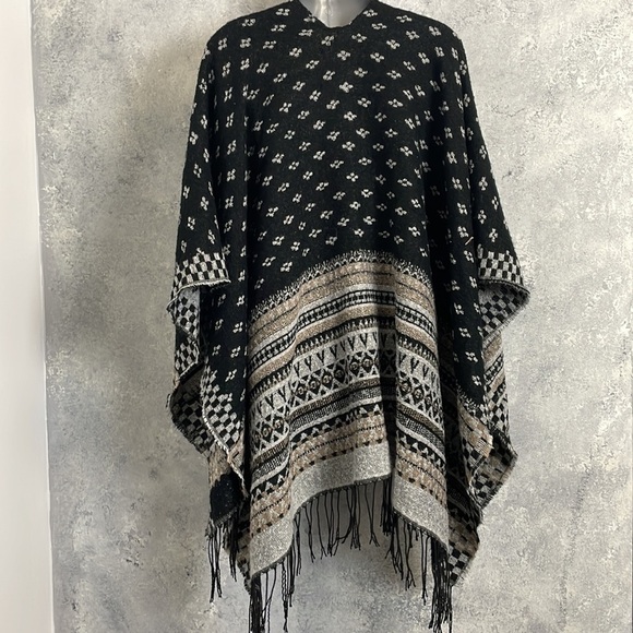 Blanket Sweater Greys Black Brown Cape One Size - Picture 6 of 9